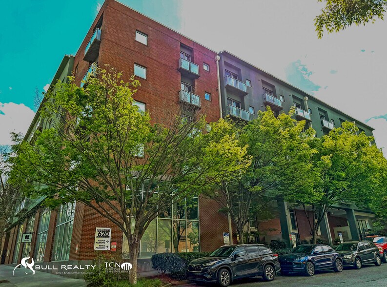 620 Glen Iris Dr, Atlanta, GA à louer - Photo de l’immeuble – Image 2 sur 13