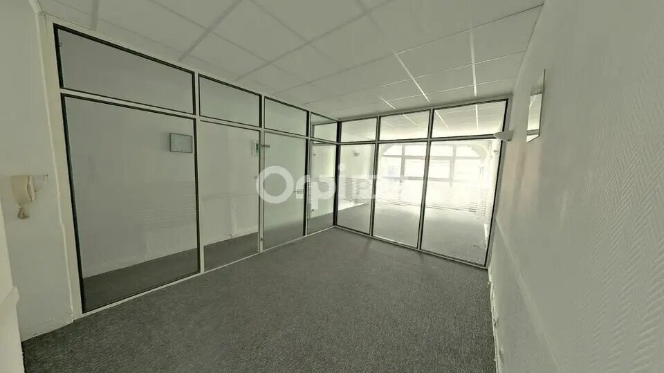Bureau dans Lille à louer Photo de l’immeuble– Image 1 sur 5