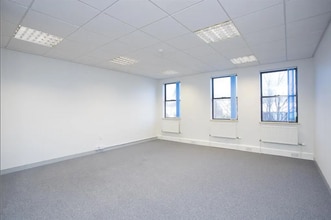 Cross St, Sale à louer Photo intérieure– Image 2 sur 5