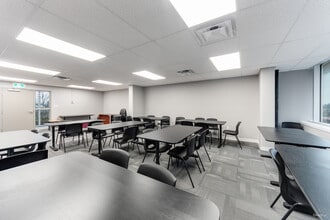 11957 80 Ave, Delta, BC à louer Photo intérieure– Image 2 sur 6