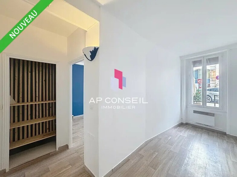 Bureau dans Saint-Germain-en-Laye à vendre - Photo de l’immeuble – Image 2 sur 5