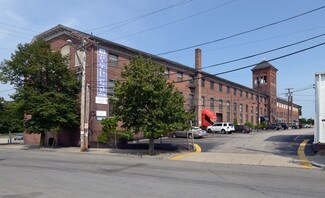 Plus de détails pour 27 Dryden Ln, Providence, RI - Industriel/Logistique à vendre