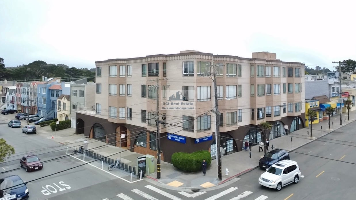 2340-2380 Irving St, San Francisco, CA à louer Photo intérieure– Image 1 sur 1