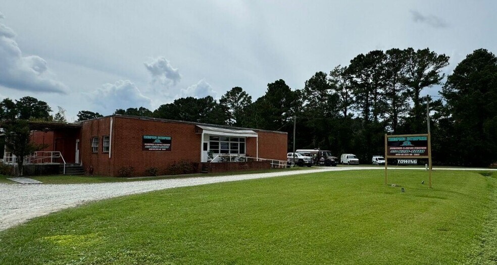 1565 NC Highway 53 W, Burgaw, NC à vendre - Photo principale – Image 1 sur 8