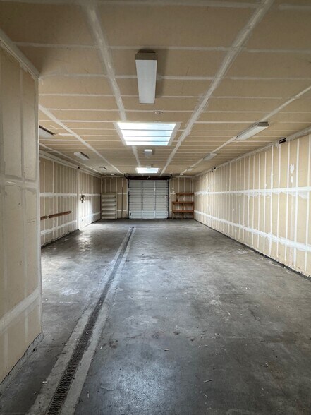 1650-1670 Abram Ct, San Leandro, CA à louer - Photo de l’immeuble – Image 3 sur 7