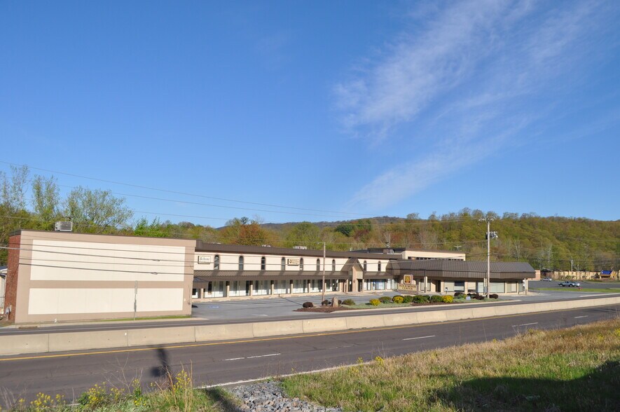1500-1510 Route 61 Hwy S, Pottsville, PA à louer - Photo de l’immeuble – Image 3 sur 17