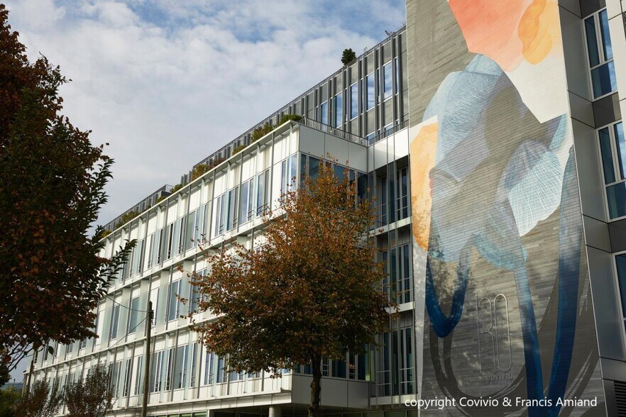 107-115 Avenue De La République, Châtillon à louer - Photo de l’immeuble – Image 1 sur 19