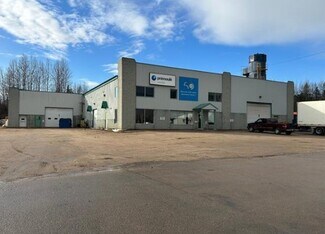 Plus de détails pour 1906 Rue Boyer, Baie-comeau, QC - Industriel/Logistique à louer