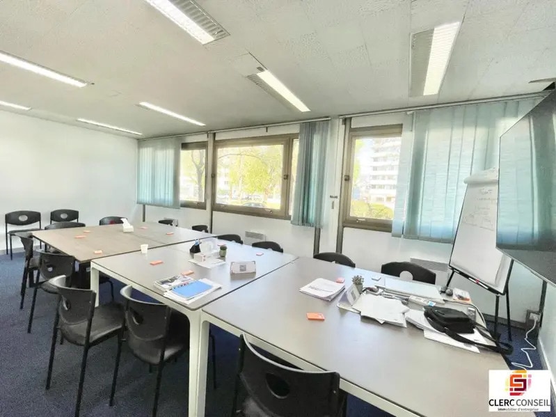 Bureau dans Rouen à vendre Photo intérieure– Image 1 sur 9