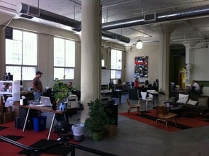 363-365 Brannan St, San Francisco, CA à louer Photo intérieure– Image 2 sur 3