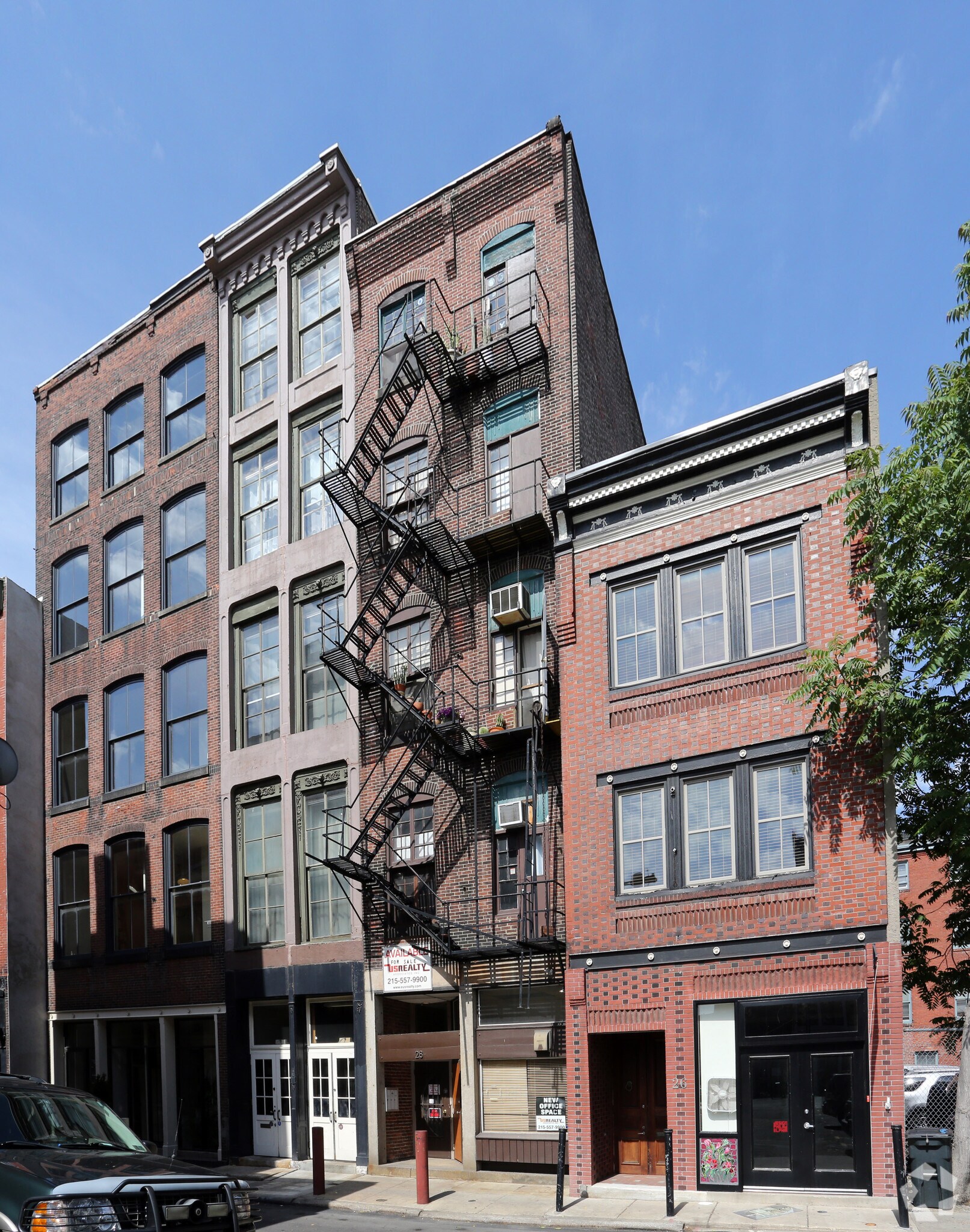 28 S Strawberry St, Philadelphia, PA à louer Photo principale– Image 1 sur 8