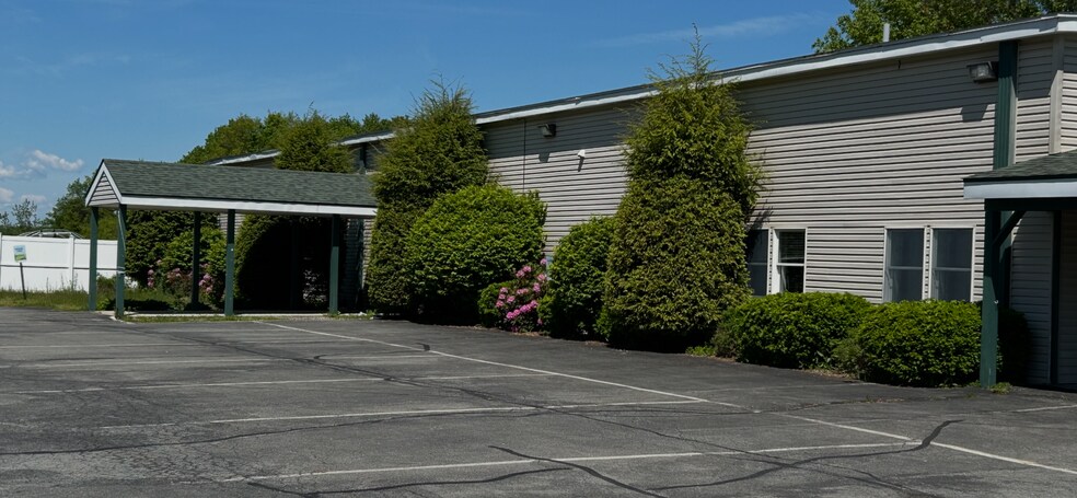 2545 Rt-40, Greenwich, NY à vendre - Photo de l’immeuble – Image 2 sur 9
