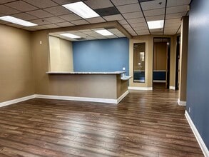 1750 California Ave, Corona, CA à louer Photo intérieure– Image 1 sur 12