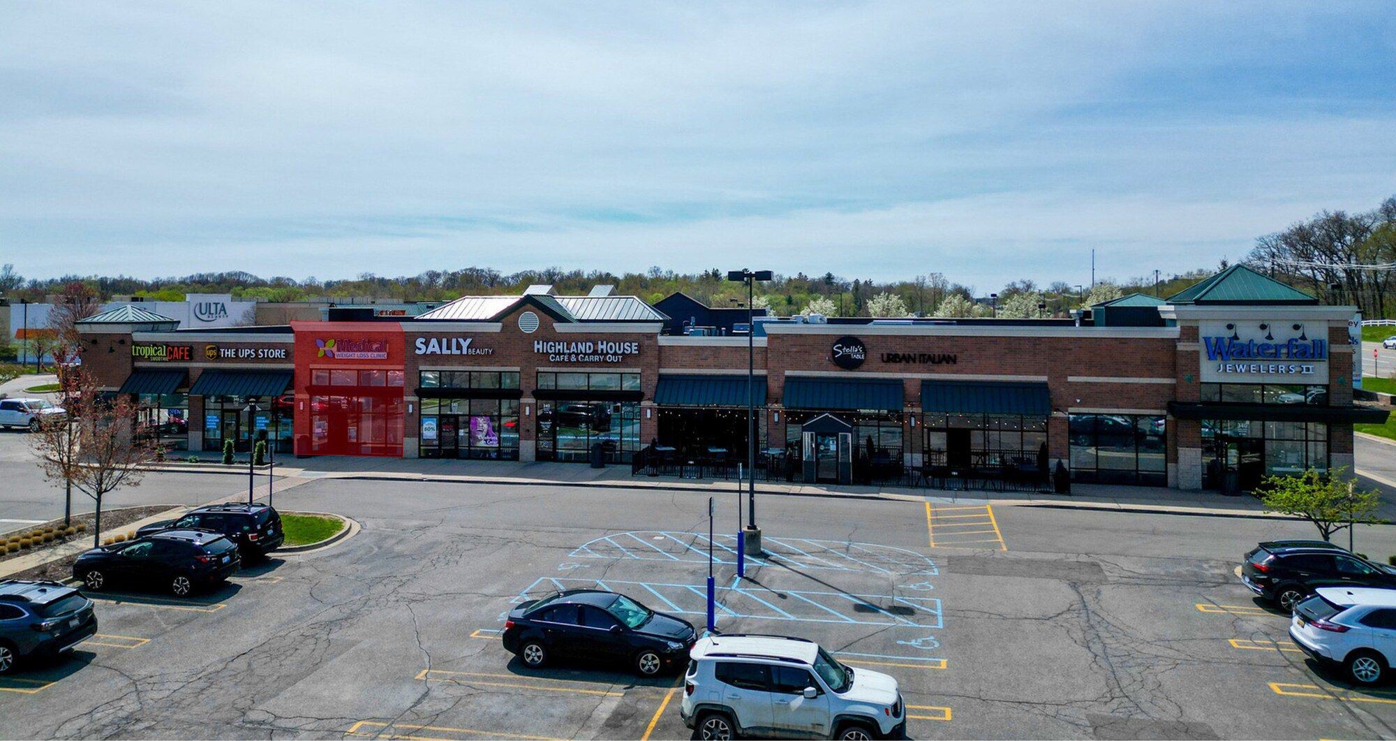 310-330 Town Center Blvd, White Lake Township, MI à louer Photo principale– Image 1 sur 7
