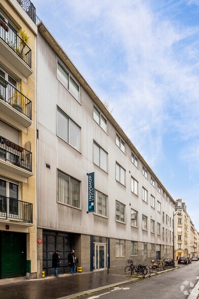 Bureau dans Paris à louer - Photo de l’immeuble – Image 2 sur 3