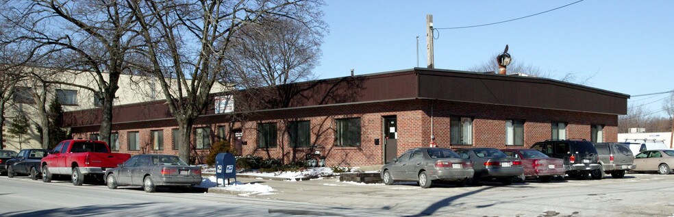 151 California St, Newton, MA à louer - Photo principale – Image 1 sur 1