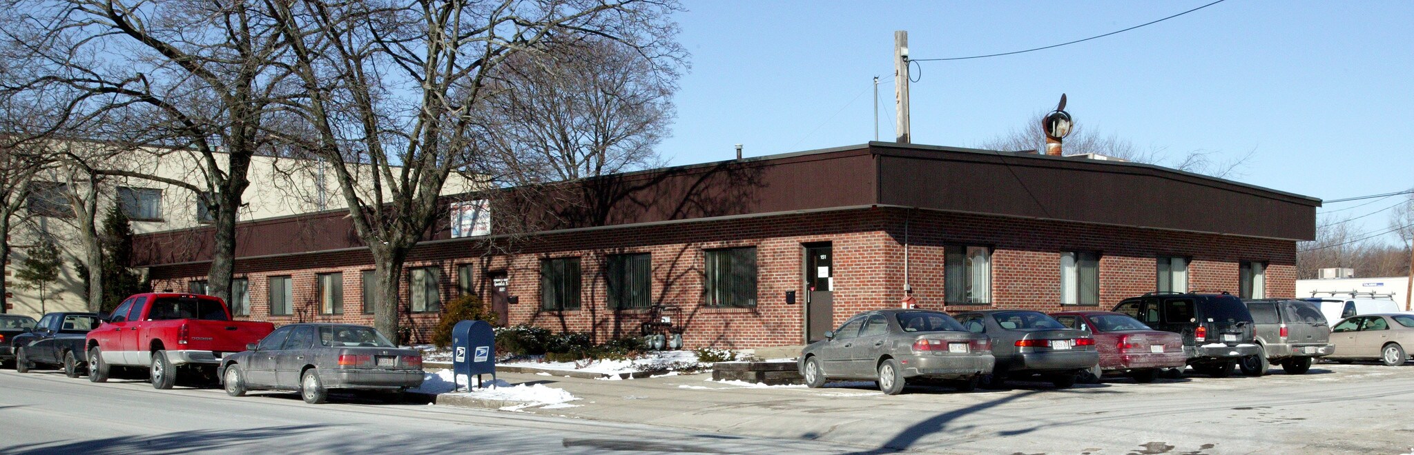 151 California St, Newton, MA à louer Photo principale– Image 1 sur 2