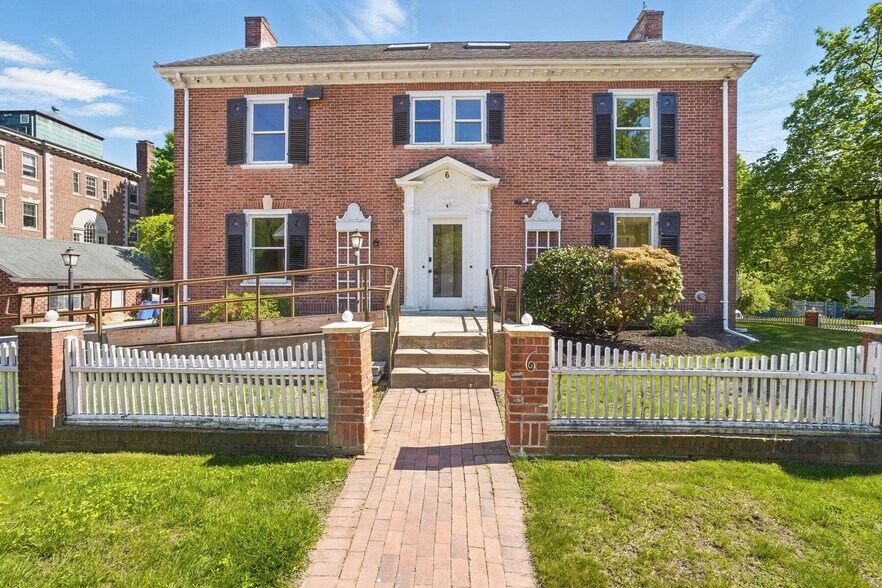 6 Windsor St, Andover, MA à vendre - Photo de l’immeuble – Image 1 sur 25