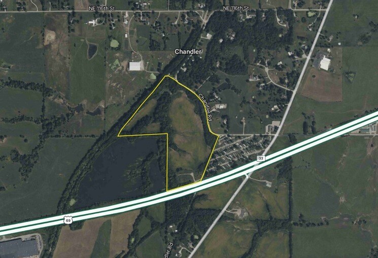 Chandler Rd, Liberty, MO à vendre - Photo de l’immeuble – Image 1 sur 16