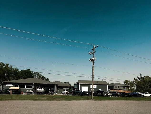 33490 Lexington Ave, De Soto, KS à vendre - Photo de l’immeuble – Image 3 sur 4