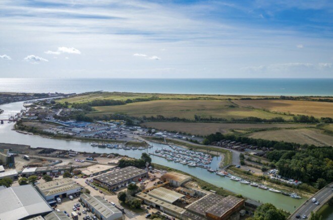 Ferry Rd, Littlehampton à louer - Aérien – Image 2 sur 2