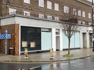 Plus de détails pour 11-13 The Broadway, Loughton - Local commercial à louer