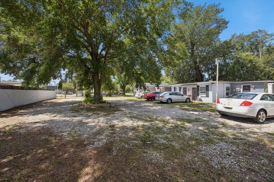 1313 39th St, Orlando, FL à vendre - Photo de l’immeuble – Image 3 sur 13