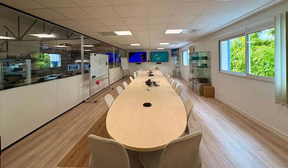 Bureau dans Nantes à louer - Photo de l’immeuble – Image 3 sur 21
