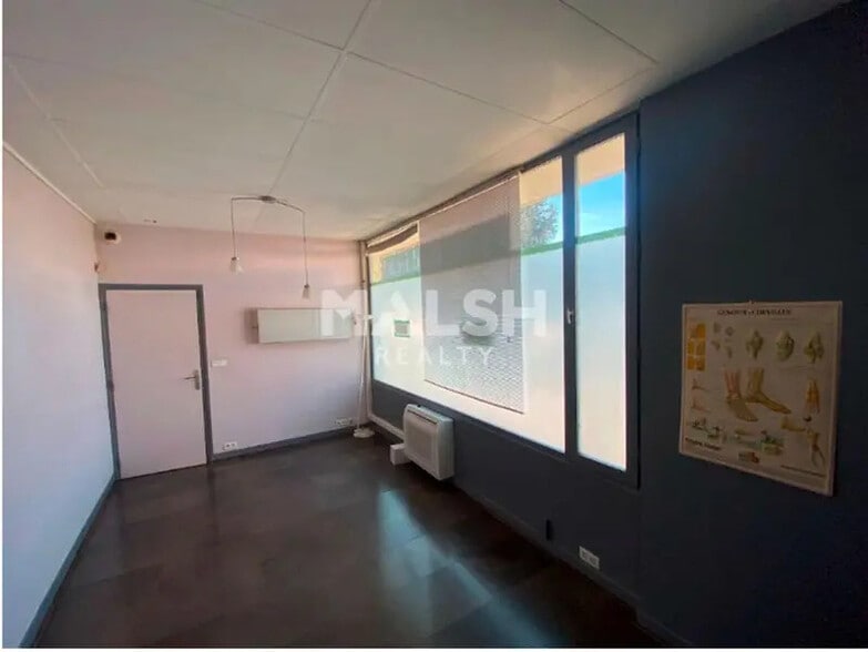 Bureau dans Vienne à vendre - Photo intérieure – Image 2 sur 7