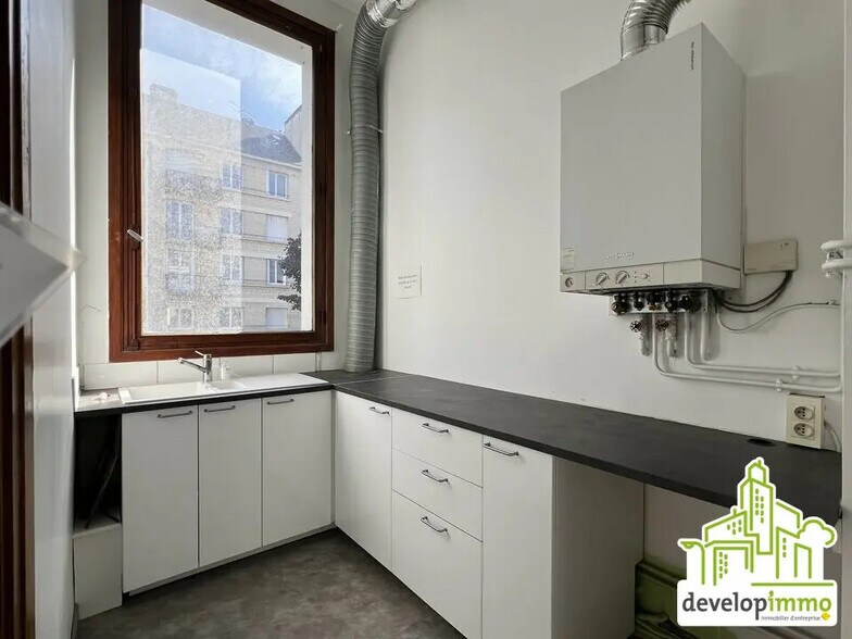 Bureau dans Caen à louer - Photo intérieure – Image 2 sur 12