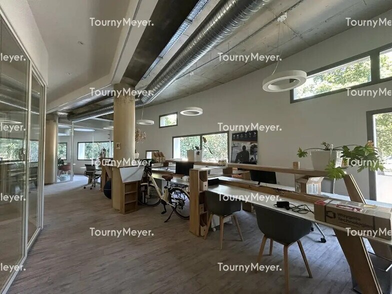 Bureau dans Montpellier à louer - Photo de l’immeuble – Image 2 sur 5