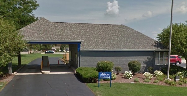 111 S Mcguire Dr, Manteno, IL à louer - Photo principale – Image 1 sur 3