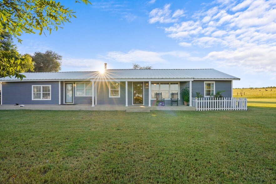 1501 County Road 216, Afton, TX à vendre - Photo principale – Image 1 sur 47