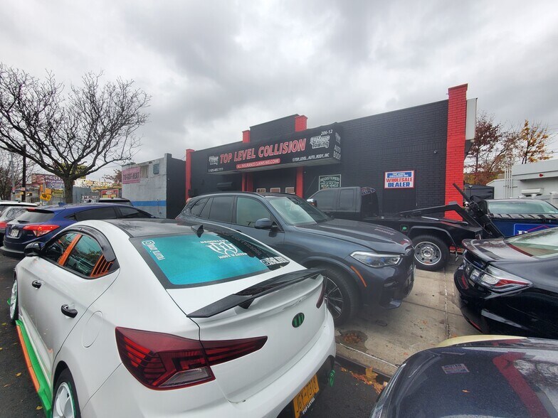 20612 Jamaica Ave, Queens Village, NY à vendre - Photo de l’immeuble – Image 3 sur 11