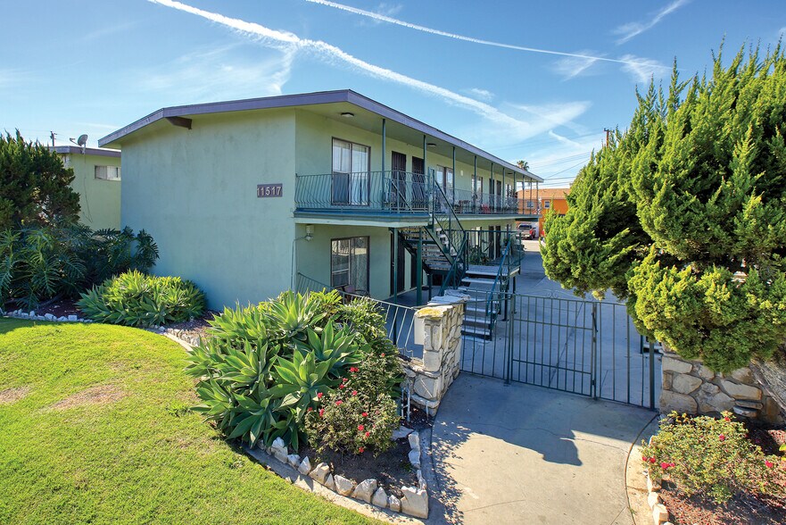 11515-11517 Old River School Rd, Downey, CA à vendre - Photo de l’immeuble – Image 3 sur 8