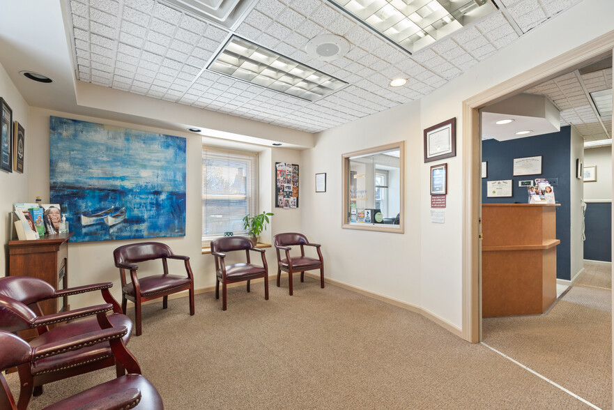 9 Leonardville Rd, Middletown, NJ à louer - Photo de l’immeuble – Image 3 sur 21