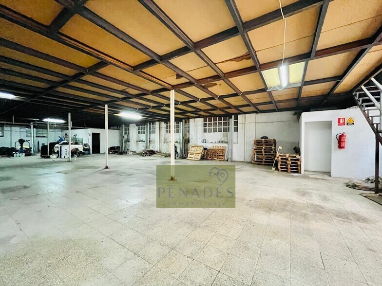 Industriel/Logistique dans Bocairent, Valencia à vendre - Photo de l’immeuble – Image 1 sur 12