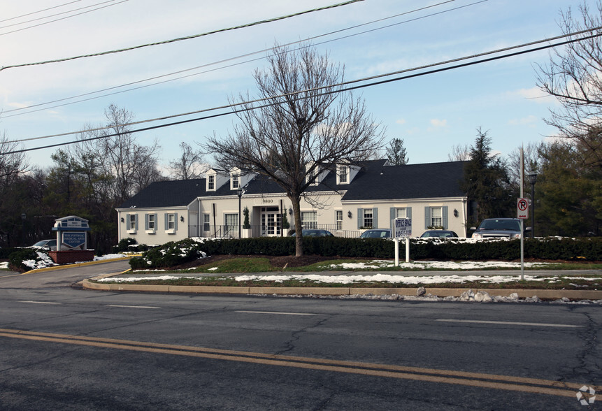 9800 Falls Rd, Potomac, MD à louer - Photo de l’immeuble – Image 1 sur 6