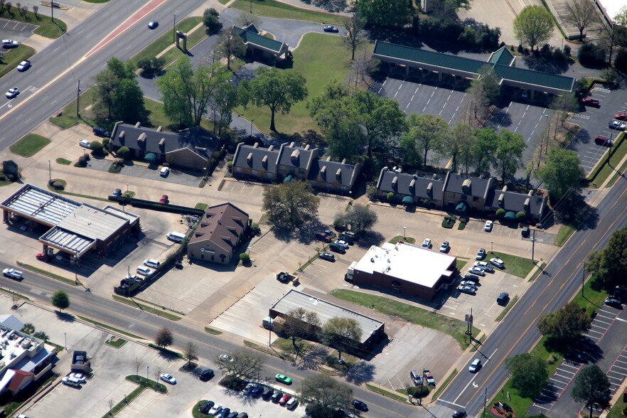 6011 S Broadway Ave, Tyler, TX à louer - Aérien – Image 3 sur 6