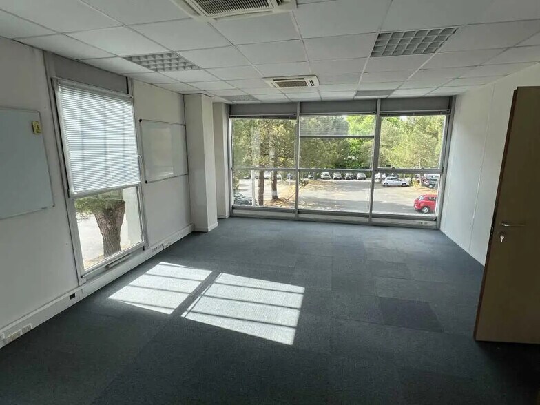 Bureau dans Nantes à vendre - Photo de l’immeuble – Image 3 sur 11