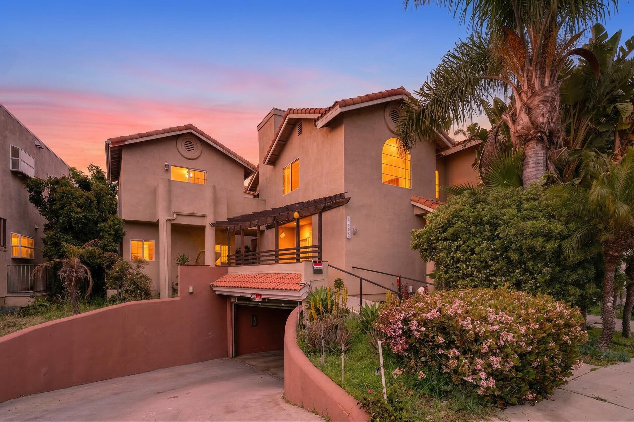 4930 W Point Loma Blvd, San Diego, CA à vendre Photo principale– Image 1 sur 32