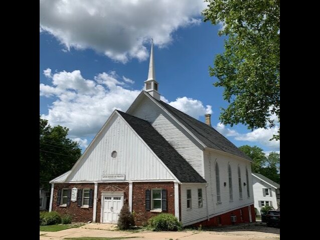 320 State St, Ripon, WI à vendre - Photo de l’immeuble – Image 1 sur 15