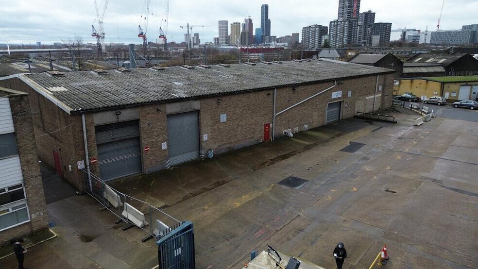 2 Salter St, Londres à louer - Photo de l’immeuble – Image 2 sur 7