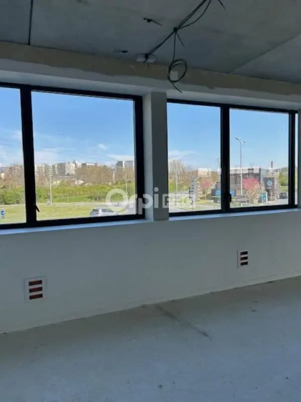Bureau dans Bezannes à vendre Photo de l’immeuble– Image 1 sur 11