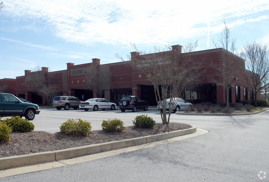2242-2270 Mount Zion Rd, Jonesboro, GA à louer - Photo principale – Image 1 sur 12
