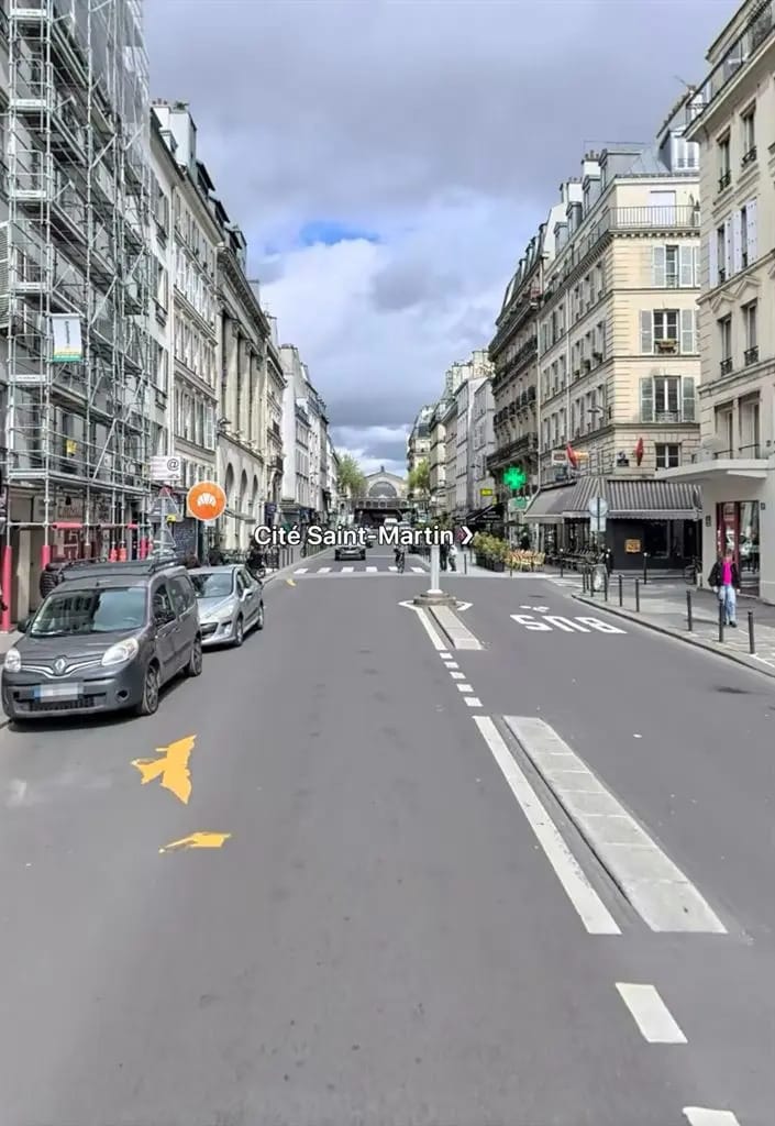 82 Rue Du Faubourg Saint-Martin, Paris à louer Aérien– Image 1 sur 2