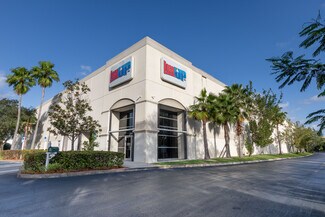 Plus de détails pour 3001 Center Port Cir, Pompano Beach, FL - Industriel/Logistique à louer