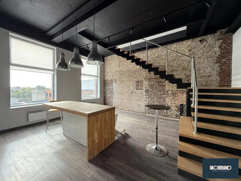 Bureau dans Roubaix à louer - Photo de l’immeuble – Image 1 sur 4