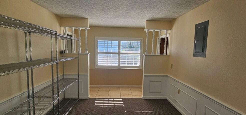 1488 Seminola Ave, Casselberry, FL à louer - Photo intérieure – Image 2 sur 11