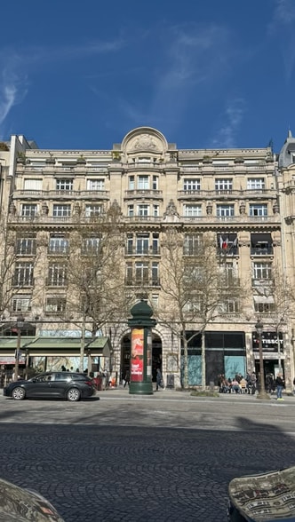 76-78 Avenue Des Champs Elysées, Paris à louer - Photo de l’immeuble – Image 3 sur 14
